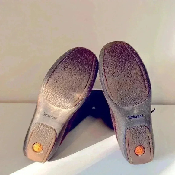 Timberland Suede Winter Boots in Size 7.5 - Picture 2 of 8